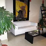 Отель Eliseos 3*