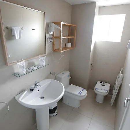 Eliseos Hotel 3*