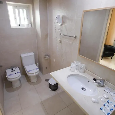 Eliseos Hotel