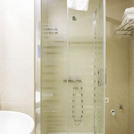 Eliseos Szálloda 3*