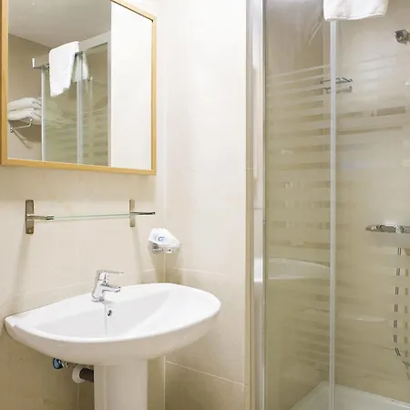 Eliseos Hotel