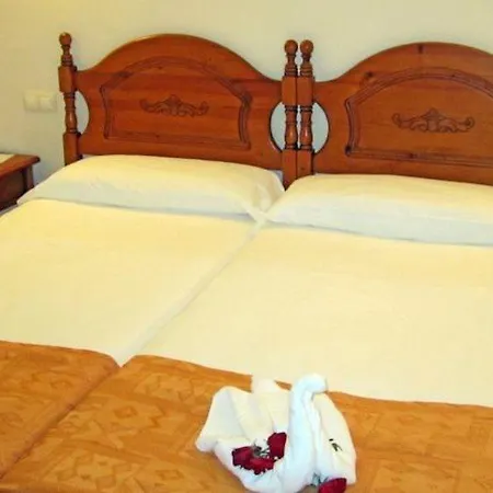 Eliseos Hotell